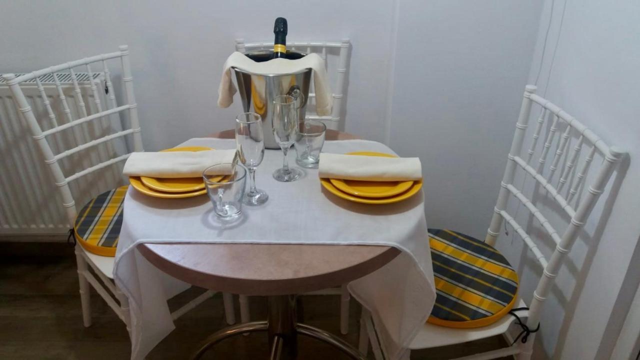 Diac Apartment Center Braşov Esterno foto